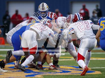 Thumbnail 2 in Bellport vs West Islip (Conference II Championship) photogallery.