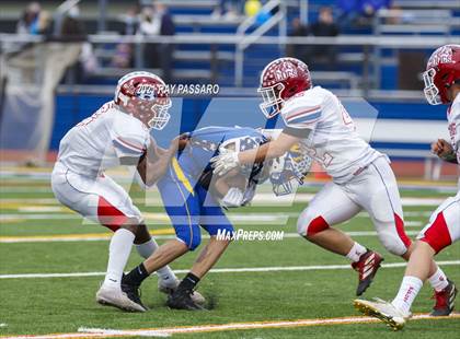 Thumbnail 2 in Bellport vs West Islip (Conference II Championship) photogallery.