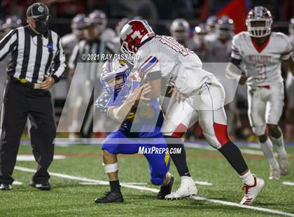 Thumbnail 1 in Bellport vs West Islip (Conference II Championship) photogallery.