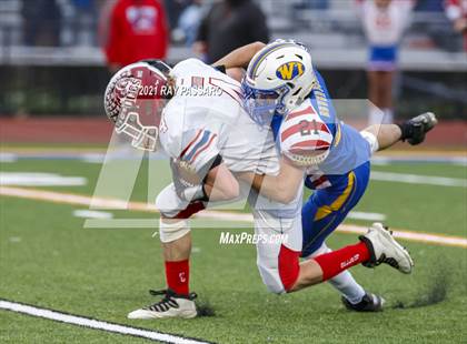 Thumbnail 1 in Bellport vs West Islip (Conference II Championship) photogallery.