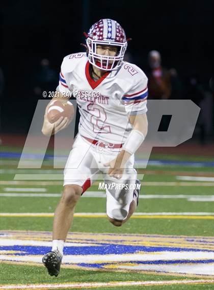 Thumbnail 1 in Bellport vs West Islip (Conference II Championship) photogallery.