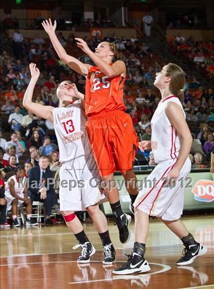 Thumbnail 2 in Victoria East vs. Rockwall (UIL 4A Semifinals) photogallery.