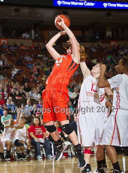 Thumbnail 1 in Victoria East vs. Rockwall (UIL 4A Semifinals) photogallery.