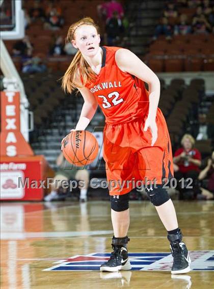 Thumbnail 2 in Victoria East vs. Rockwall (UIL 4A Semifinals) photogallery.