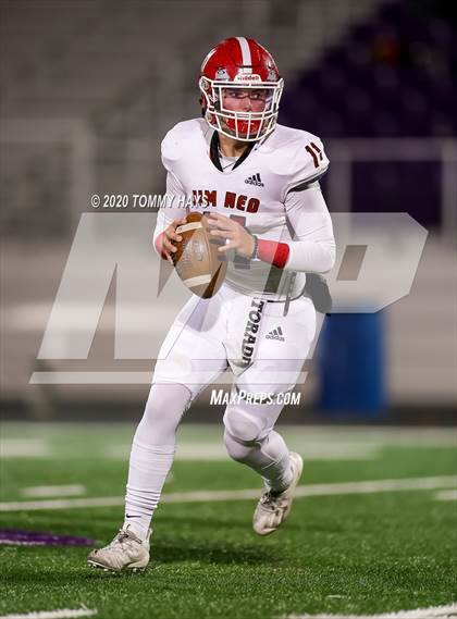 Thumbnail 2 in Jim Ned vs Pilot Point (UIL Class 3A Division 1 Region Final) photogallery.