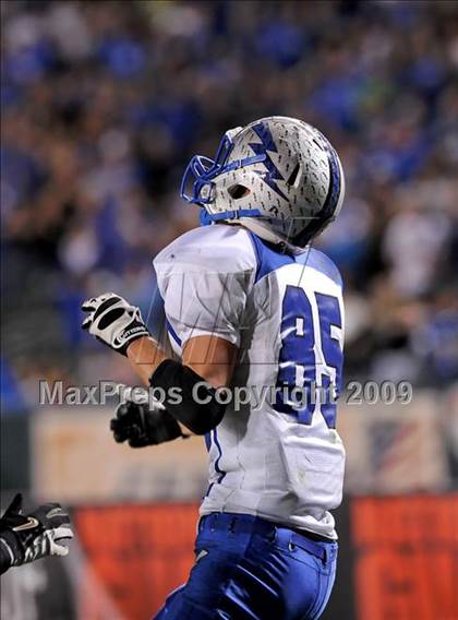 Thumbnail 1 in Rocklin vs. Servite (CIF State D2 Final) photogallery.