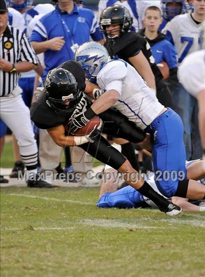 Thumbnail 2 in Rocklin vs. Servite (CIF State D2 Final) photogallery.
