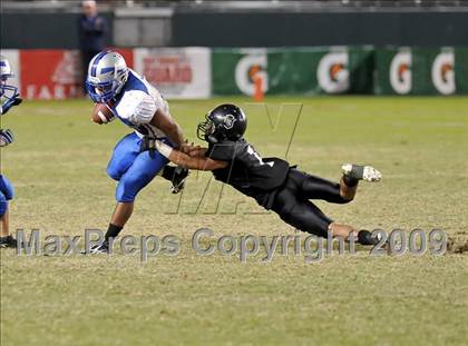 Thumbnail 1 in Rocklin vs. Servite (CIF State D2 Final) photogallery.