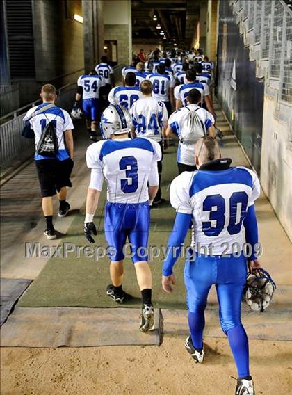 Thumbnail 1 in Rocklin vs. Servite (CIF State D2 Final) photogallery.