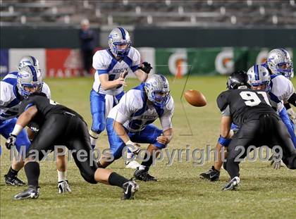 Thumbnail 1 in Rocklin vs. Servite (CIF State D2 Final) photogallery.