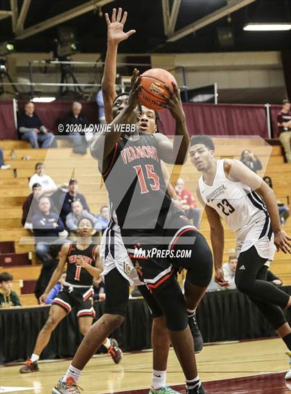 Thumbnail 3 in Woodstock Academy vs Vermont Academy (Spalding Hoophall Classic) photogallery.
