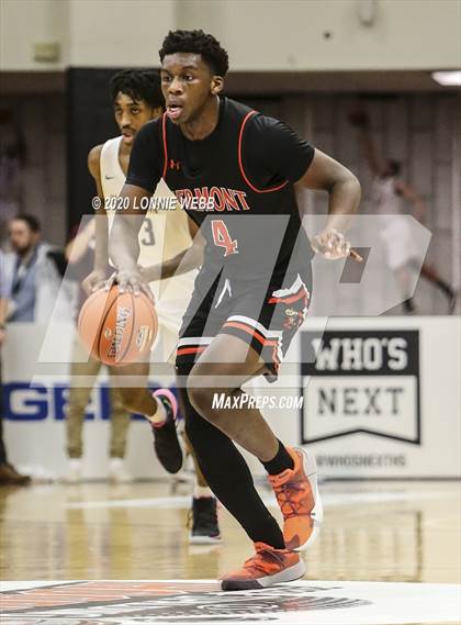 Thumbnail 2 in Woodstock Academy vs Vermont Academy (Spalding Hoophall Classic) photogallery.
