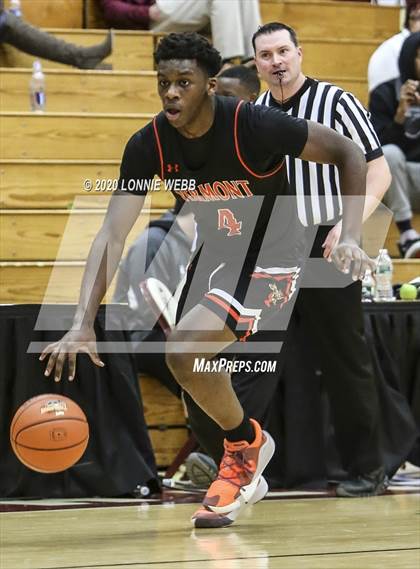 Thumbnail 3 in Woodstock Academy vs Vermont Academy (Spalding Hoophall Classic) photogallery.
