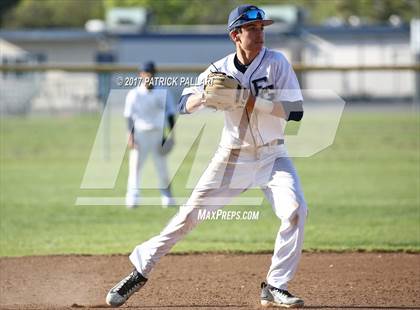 Thumbnail 2 in Oak Ridge @ Elk Grove photogallery.