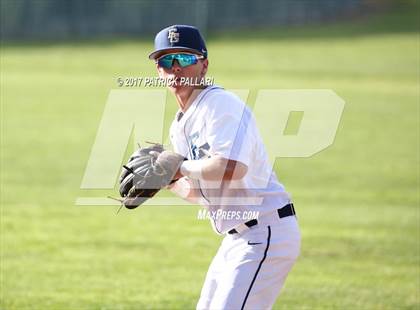 Thumbnail 3 in Oak Ridge @ Elk Grove photogallery.