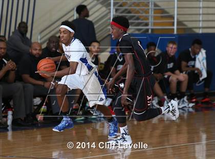 Thumbnail 2 in Alexander vs Seton Hall Prep (Rotary Roundball Classic) photogallery.