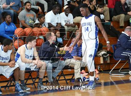 Thumbnail 3 in Alexander vs Seton Hall Prep (Rotary Roundball Classic) photogallery.