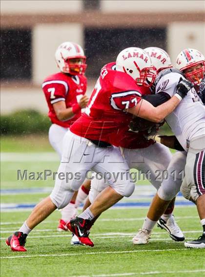 Thumbnail 2 in Lamar vs. Pearland (5A Region III Division I Regional) photogallery.