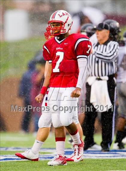 Thumbnail 2 in Lamar vs. Pearland (5A Region III Division I Regional) photogallery.