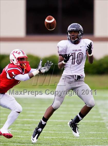 Thumbnail 1 in Lamar vs. Pearland (5A Region III Division I Regional) photogallery.