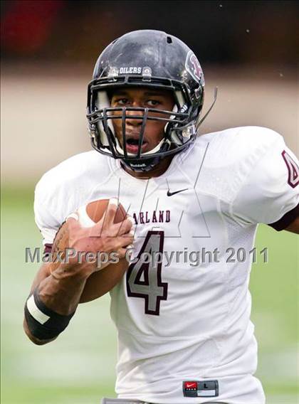 Thumbnail 2 in Lamar vs. Pearland (5A Region III Division I Regional) photogallery.
