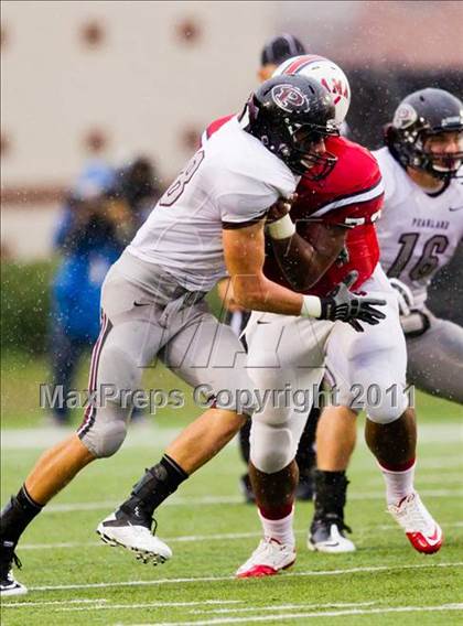 Thumbnail 1 in Lamar vs. Pearland (5A Region III Division I Regional) photogallery.