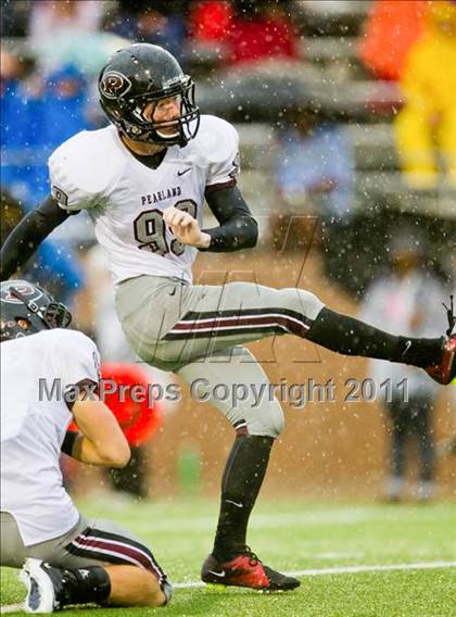 Thumbnail 3 in Lamar vs. Pearland (5A Region III Division I Regional) photogallery.