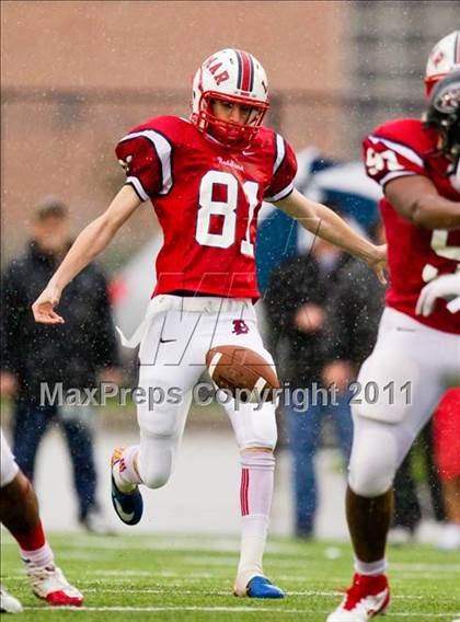 Thumbnail 3 in Lamar vs. Pearland (5A Region III Division I Regional) photogallery.