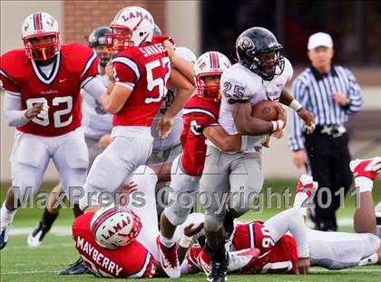 Thumbnail 3 in Lamar vs. Pearland (5A Region III Division I Regional) photogallery.