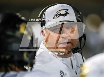 Thumbnail 2 in Pacifica vs. Citrus Valley (CIFSS D6 Quarterfinal) photogallery.