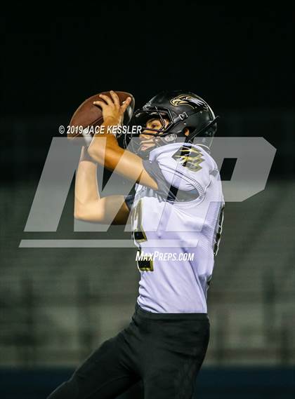 Thumbnail 3 in Pacifica vs. Citrus Valley (CIFSS D6 Quarterfinal) photogallery.