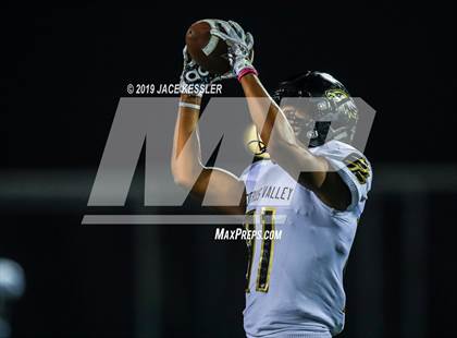 Thumbnail 3 in Pacifica vs. Citrus Valley (CIFSS D6 Quarterfinal) photogallery.