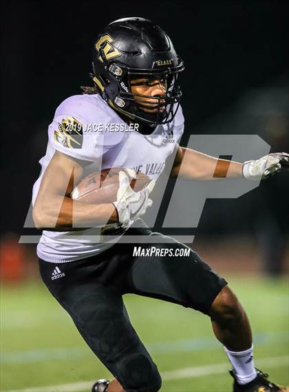 Thumbnail 3 in Pacifica vs. Citrus Valley (CIFSS D6 Quarterfinal) photogallery.