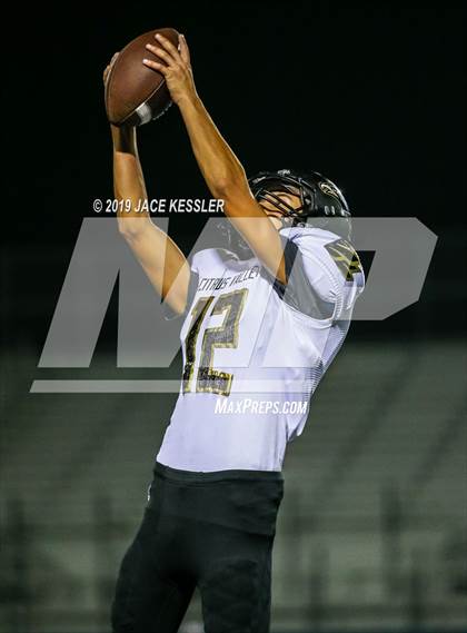 Thumbnail 2 in Pacifica vs. Citrus Valley (CIFSS D6 Quarterfinal) photogallery.