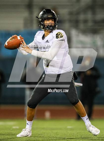 Thumbnail 1 in Pacifica vs. Citrus Valley (CIFSS D6 Quarterfinal) photogallery.