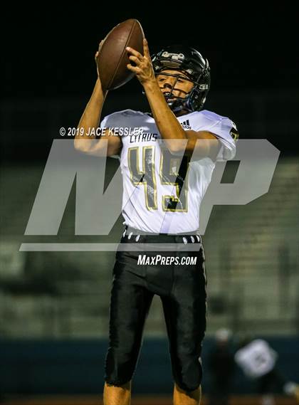 Thumbnail 3 in Pacifica vs. Citrus Valley (CIFSS D6 Quarterfinal) photogallery.