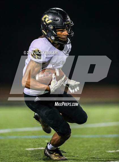 Thumbnail 1 in Pacifica vs. Citrus Valley (CIFSS D6 Quarterfinal) photogallery.