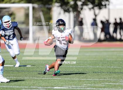 Thumbnail 1 in Rio Mesa @ Saugus photogallery.