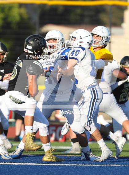 Thumbnail 3 in Fillmore vs. Oak Park (Scrimmage) photogallery.
