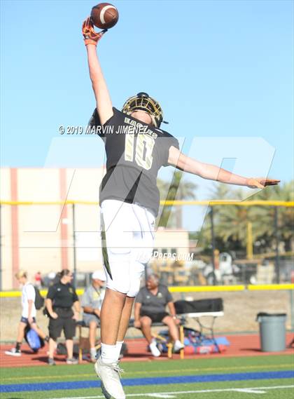 Thumbnail 2 in Fillmore vs. Oak Park (Scrimmage) photogallery.