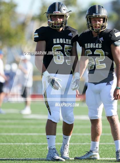 Thumbnail 3 in Fillmore vs. Oak Park (Scrimmage) photogallery.