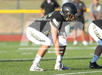 Thumbnail 1 in Fillmore vs. Oak Park (Scrimmage) photogallery.