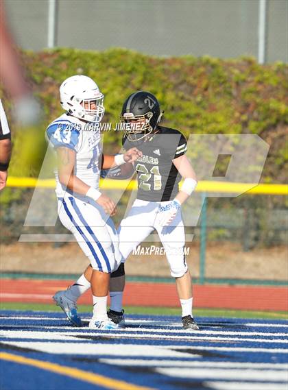 Thumbnail 1 in Fillmore vs. Oak Park (Scrimmage) photogallery.