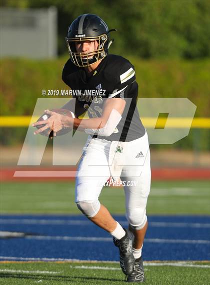 Thumbnail 1 in Fillmore vs. Oak Park (Scrimmage) photogallery.