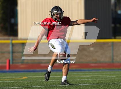Thumbnail 2 in Fillmore vs. Oak Park (Scrimmage) photogallery.