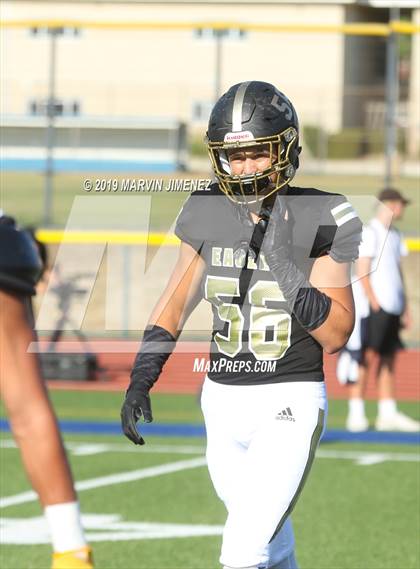 Thumbnail 3 in Fillmore vs. Oak Park (Scrimmage) photogallery.