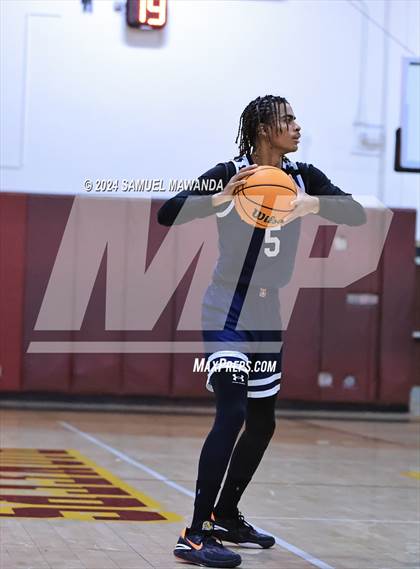 Thumbnail 3 in Brentwood School vs Simi Valley (Annual Bob Hawking Simi Valley Tip-Off Classic) photogallery.