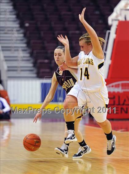 Thumbnail 3 in Governor Mifflin vs. Red Lion (D3 Semifinals) photogallery.