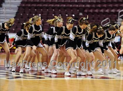 Thumbnail 3 in Governor Mifflin vs. Red Lion (D3 Semifinals) photogallery.