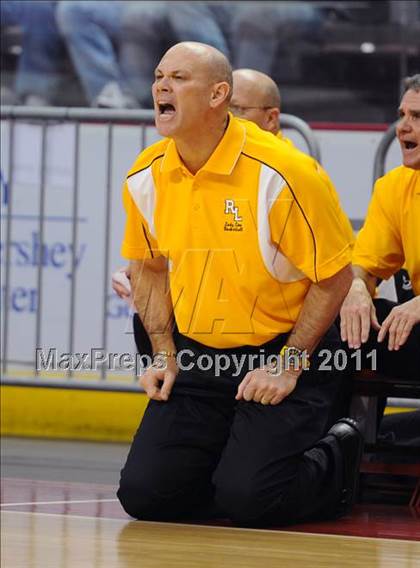 Thumbnail 1 in Governor Mifflin vs. Red Lion (D3 Semifinals) photogallery.